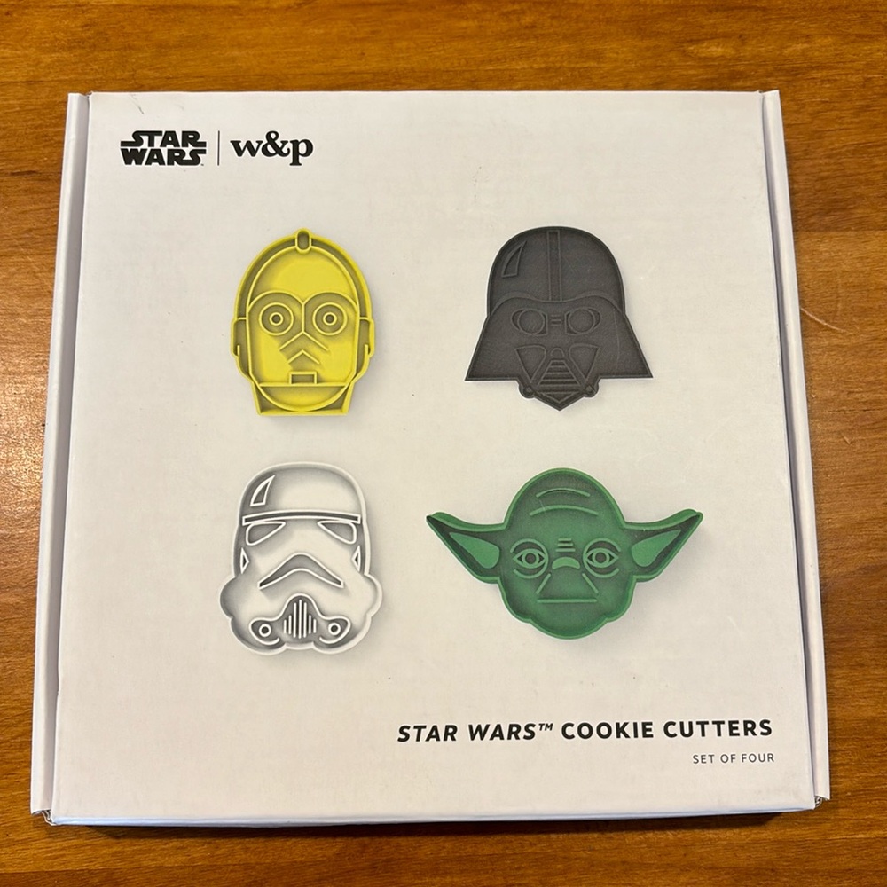 STAR WARS W&P COOKIE CUTTERS NIB SET OF 4 DARTH YODA VADER C-3PO STORM TROOPER